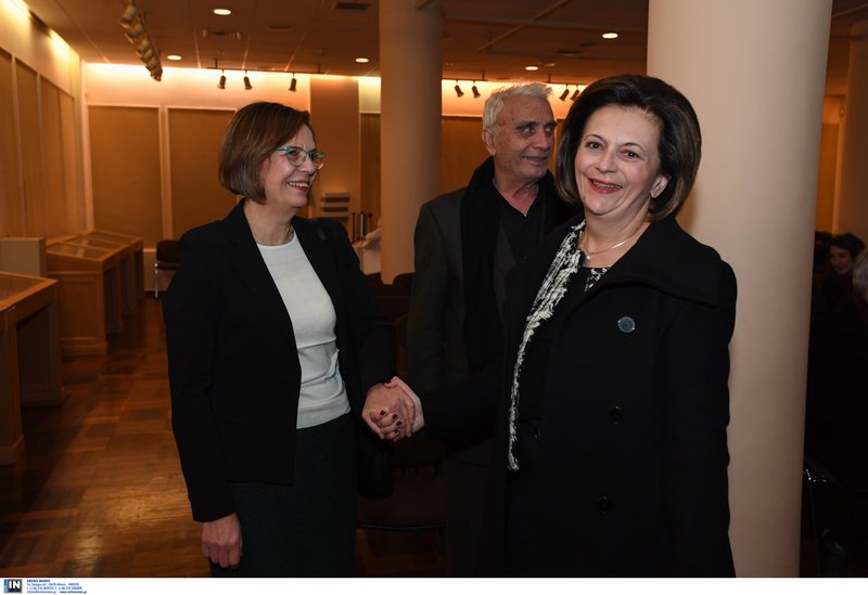 Συνωστισμός Συριζαίων σε εκδήλωση για τον Ανδρέα Παπανδρέου -Αγχωμένοι «κληρονόμοι» | iefimerida.gr 5