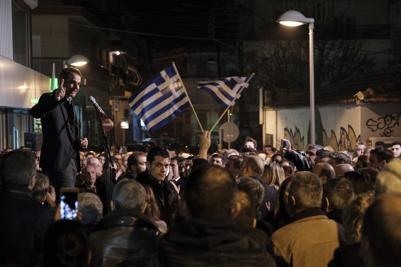 Μητσοτάκης: Ο Καμμένος έδωσε το στυλό στον Τσίπρα για να υπογράψει τη συμφωνία των Πρεσπών | iefimerida.gr 0