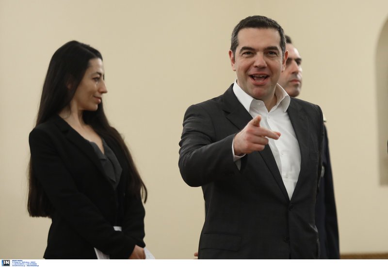 Δεξίωση με «πηγαδάκια» στο Προεδρικό Μέγαρο προς τιμήν των διπλωματών [εικόνες] | iefimerida.gr 9