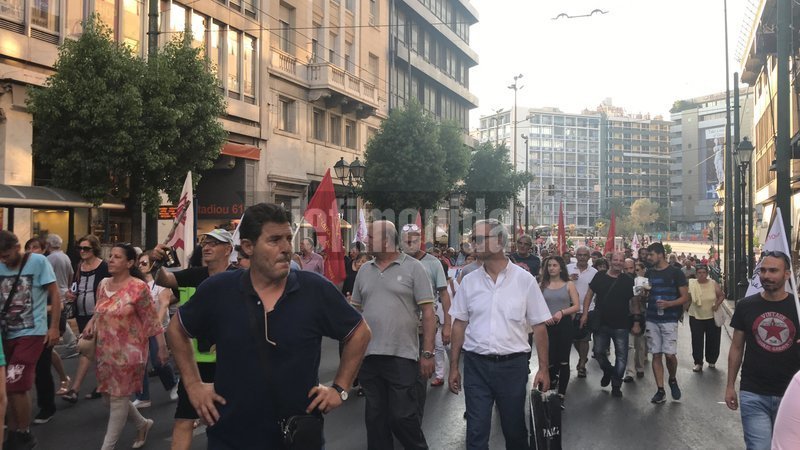 Πορεία στην Αθήνα -Με αίτημα να κλείσει οριστικά η χωματερή της Φυλής [εικόνες] | iefimerida.gr 4