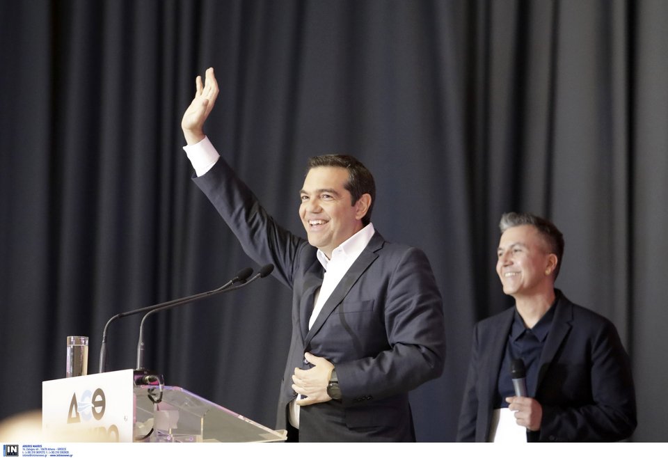 Ο Αλ. Τσίπρας στην παρουσίαση του συνδυασμού «Κοιτάμε Μπροστά» του υποψηφίου Περιφερειάρχη Κεντρικής Μακεδονίας, Χρήστου Γιαννούλη.