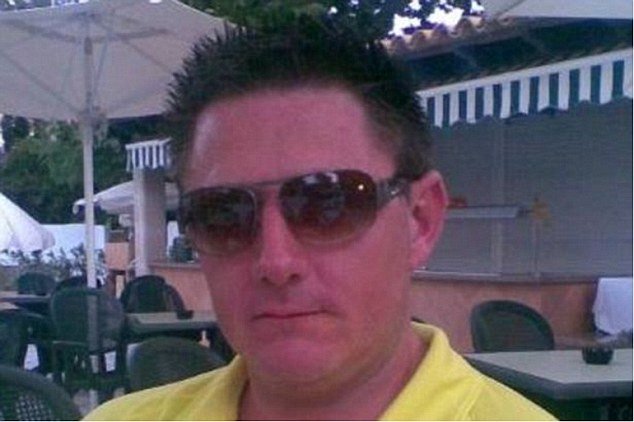 Τραγωδία στη Μαγιόρκα: Τον πέρασαν για γκάνγκστερ και τον σκότωσαν μπροστά στην οικογένειά του [βίντεο] | iefimerida.gr 0