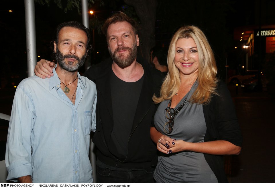 Το νέο... πανκ λουκ του Κώστα Σπυρόπουλου [εικόνες] | iefimerida.gr 1