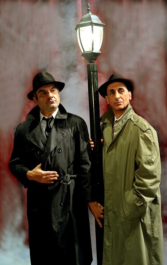 Τα «39 σκαλοπάτια» του Χίτσκοκ στο Λαμπέτη -4 πρωταγωνιστές σε 130 ρόλους [εικόνες]  | iefimerida.gr 2