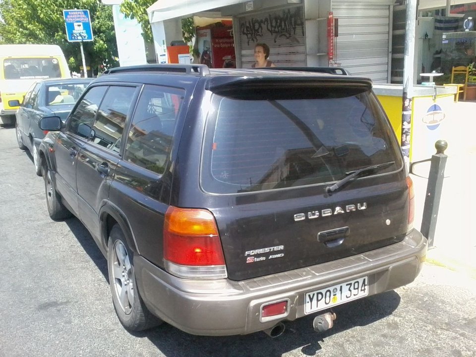 Το τζιπ των κακοποιών που σκότωσαν την 25χρονη κοπέλα στα Ισθμια [Εικόνες] | iefimerida.gr 0