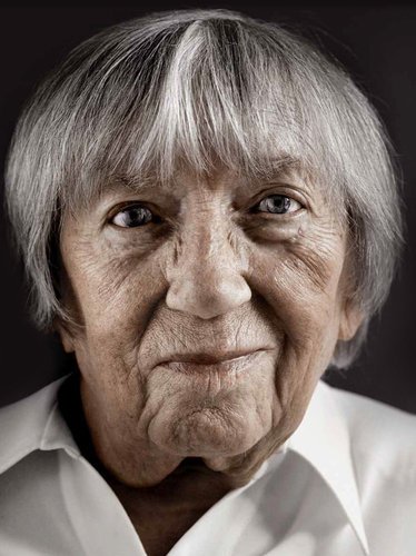 Αιωνόβιοι κάνουν τα... μοντέλα για Γερμανό φωτογράφο [εικόνες] | iefimerida.gr 2