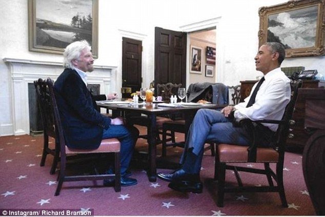 Ο Ομπάμα χαλαρώνει μετά τον Λευκό Οίκο: Διακοπές με τη Μισέλ σε ιδιωτικό, εξωτικό παράδεισο της Καραϊβικής [εικόνες] | iefimerida.gr 5