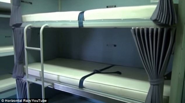 Το αεροπλάνο πυρηνικό καταφύγιο για τον Αμερικανό πρόεδρο [εικόνες & βίντεο] | iefimerida.gr 2