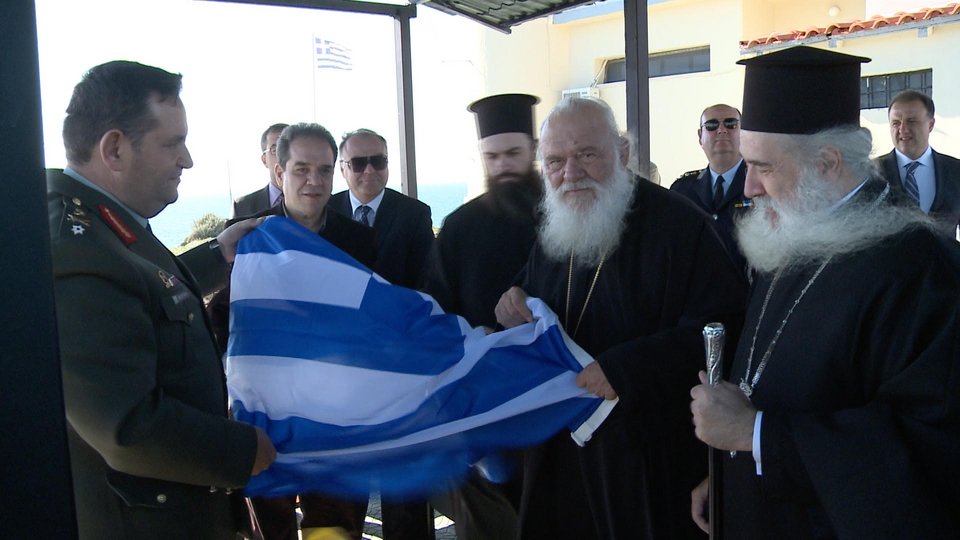 Αρχιεπίσκοπος Ιερώνυμος: Στοιβάζουμε τους πρόσφυγες σαν πρόβατα για σφαγή | iefimerida.gr 0