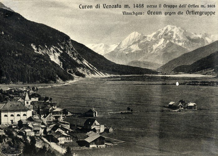 Βυθισμένη πολιτεία: Το χωριό που πνίγηκε κάτω από το νερό πριν 60 χρόνια -Μόνο το καμπαναριό έμεινε να προεξέχει [εικόνες] | iefimerida.gr 20