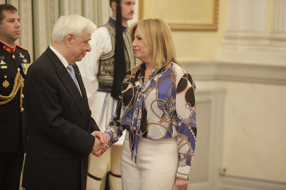 Οι ευχές πολιτικών αρχηγών, υπουργών στον Πρόεδρο της Δημοκρατίας [εικόνες] | iefimerida.gr 3