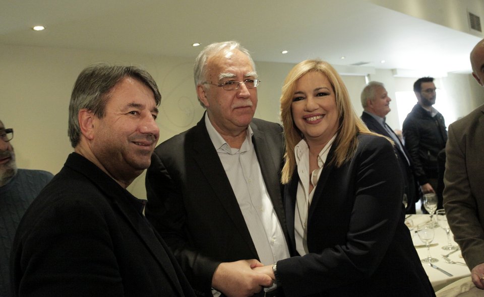 Ολες οι φυλές του ΠΑΣΟΚ στο τραπέζι της Φώφης -Ποιοι πρώην πήγαν στο γεύμα στο Κάραβελ [εικόνες] | iefimerida.gr 15