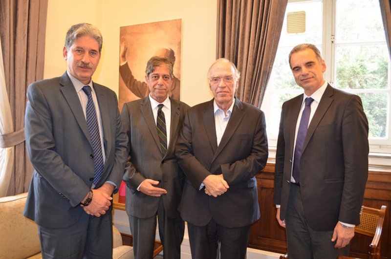 Με τον Παλαιστίνιο πρέσβη συναντήθηκε ο Λεβέντης -Ζήτησε στήριξη στο ζήτημα της ονομασίας των Σκοπίων | iefimerida.gr 1