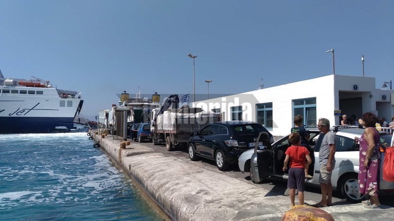 Το αδιαχώρητο στα λιμάνια-Ενόψει της απεργίας της ΠΝΟ [εικόνες & βίντεο] | iefimerida.gr 14