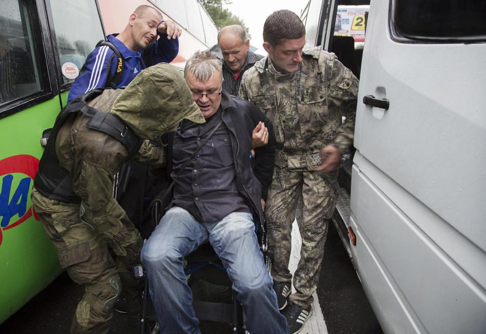 Ρωσική απειλή πάνω από την Ουκρανία ξανά -Συγκεντρώνει στρατό στα σύνορα, σφοδρές μάχες στο Λουχάνσκ [εικόνες&βίντεο] | iefimerida.gr 3