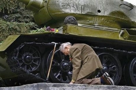 Οι 20 πιο συγκινητικές φωτογραφίες των τελευταίων 100 χρόνων | iefimerida.gr 2