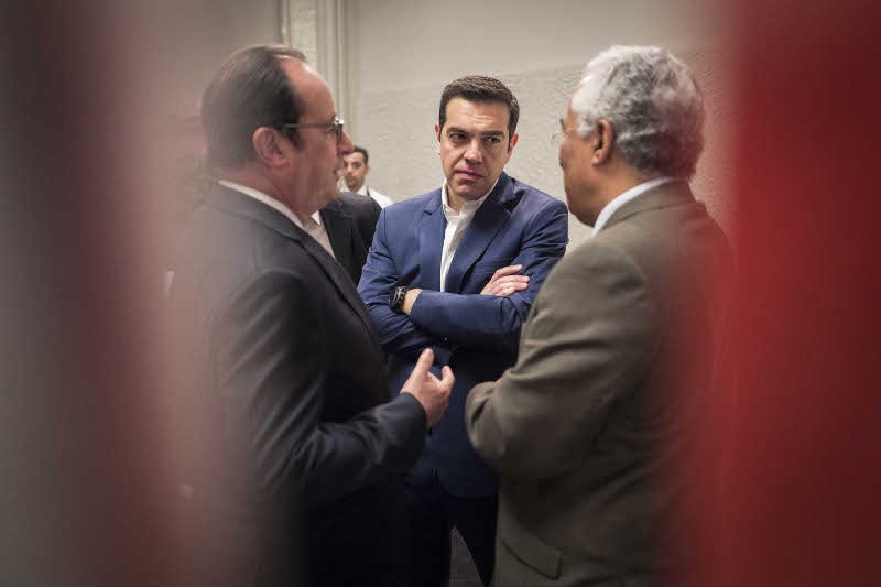 Τα... αχαλίνωτα γέλια του Αλέξη Τσίπρα στη Σύνοδο Κορυφής για το Brexit [εικόνες] | iefimerida.gr 4