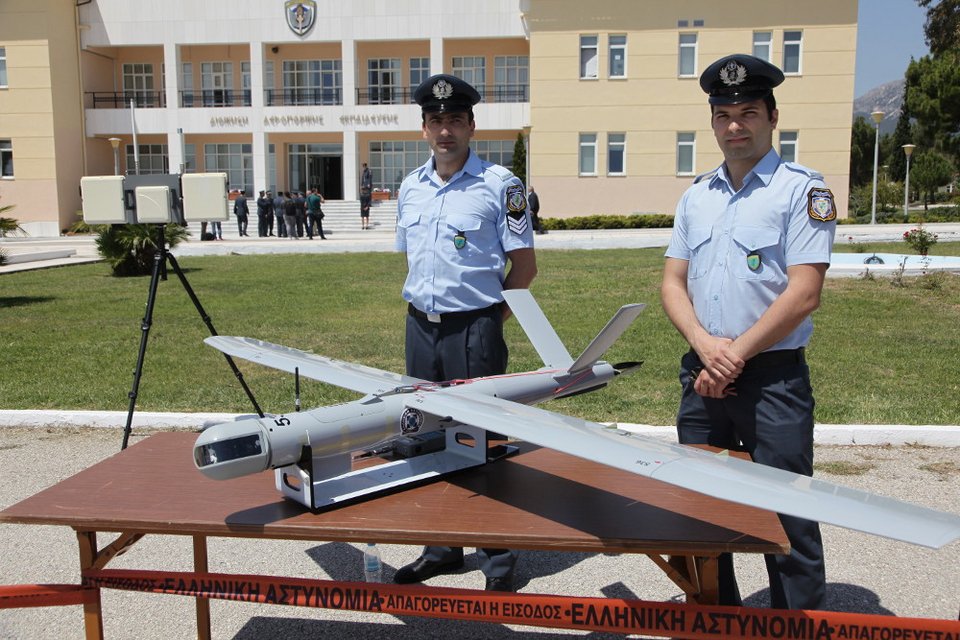 ΕΛ.ΑΣ και Πυροσβεστική απέκτησαν drones -Για έρευνα, διάσωση, ασφάλεια και παρατήρηση [εικόνες]  | iefimerida.gr 3