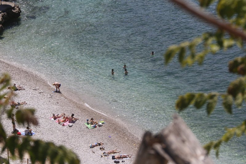 Σαββατοκύριακο με καύσωνα, ώρα για το πρώτο μπάνιο... ανατολικά -5 παραλίες μια ώρα από την Αθήνα [εικόνες] | iefimerida.gr 4