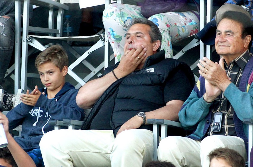 Είδε αγώνα πόλο γυναικών ο Πάνος Καμμένος και... σφύριζε από την εξέδρα -Η αδερφή του είναι προπονήτρια [εικόνες] | iefimerida.gr 3