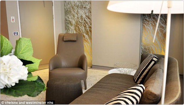 Σε αυτό το δωμάτιο των 9.500 ευρώ γέννησε η Αμάλ Αλαμουντίν [εικόνες] | iefimerida.gr 0