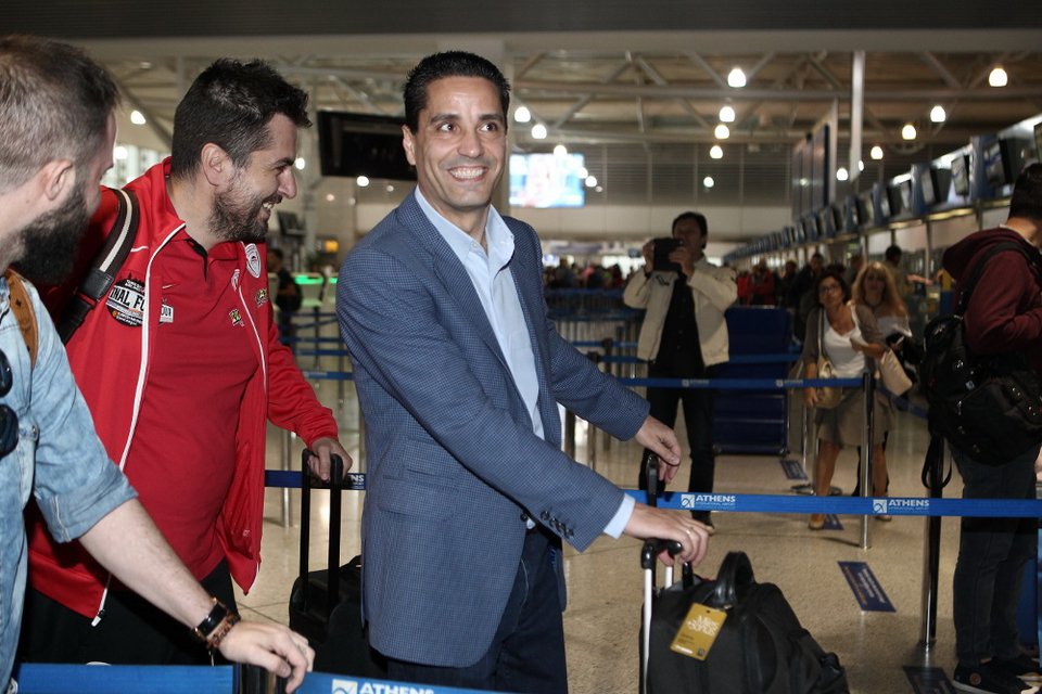 Euroleague: Ο Ολυμπιακός... πέταξε για Πόλη για να φέρει πίσω την κούπα [εικόνες]  | iefimerida.gr 0