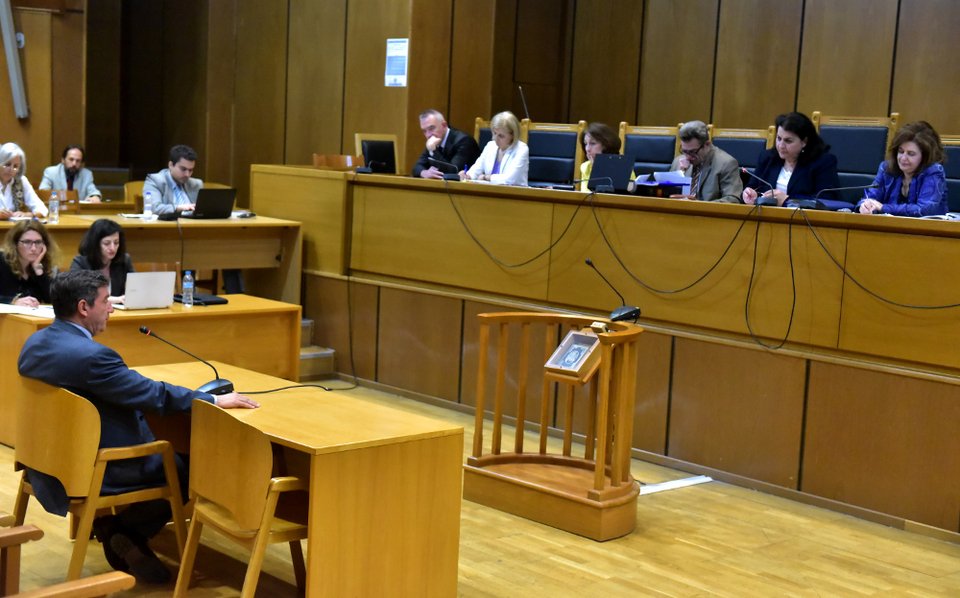 Καμίνης: «Αν ήταν στο χέρι της Χρυσής Αυγής, θα έπνιγε όλους τους μετανάστες στο Αιγαίο» | iefimerida.gr 0