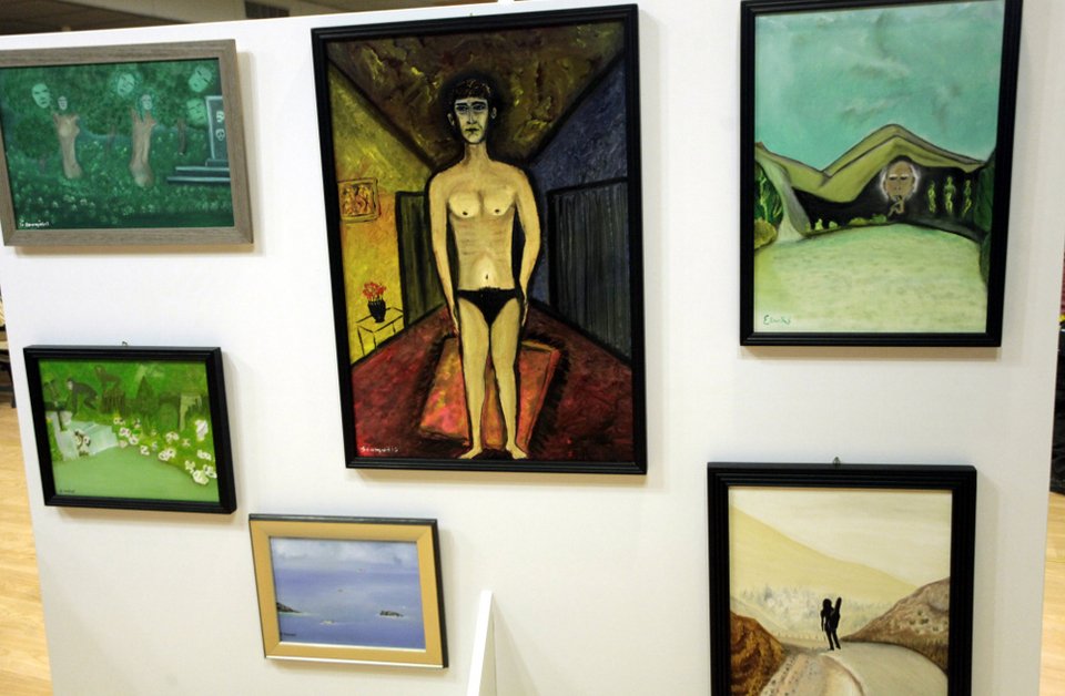 Ο Σταμάτης Γονίδης έκανε... έκθεση ζωγραφικής! [εικόνες]  | iefimerida.gr 9