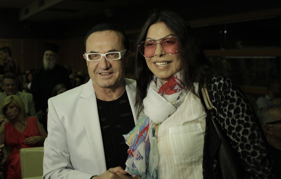 Ο Σταμάτης Γονίδης έκανε... έκθεση ζωγραφικής! [εικόνες]  | iefimerida.gr 3