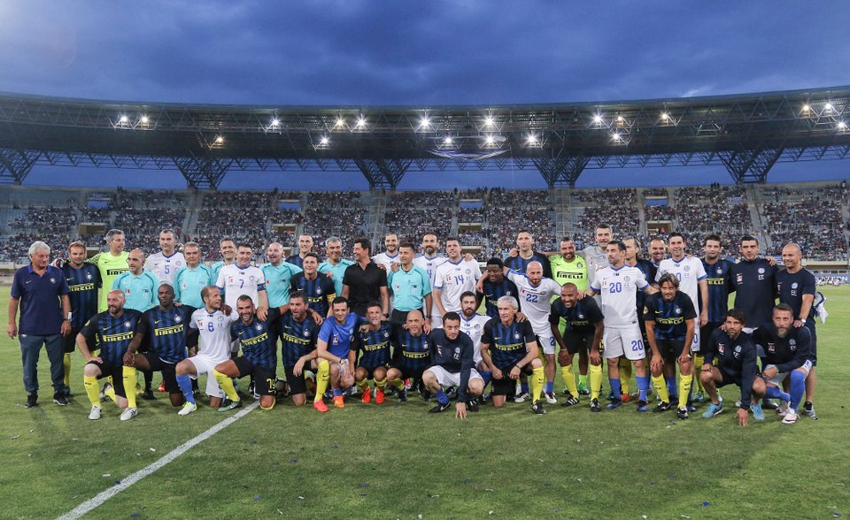 Ξύπνησαν μνήμες στο Ηράκλειο Κρήτης -Η Εθνική του 2004 έχασε 4-2 στα πέναλτι από επίλεκτους της Ιντερ [εικόνες] | iefimerida.gr 10