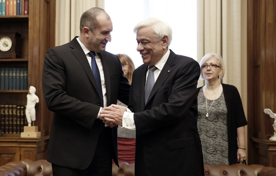 Παυλόπουλος: Δεν γίνεται να μη σέβεσαι την Αγία Σοφία και να θες να μπεις στην ΕΕ | iefimerida.gr 0