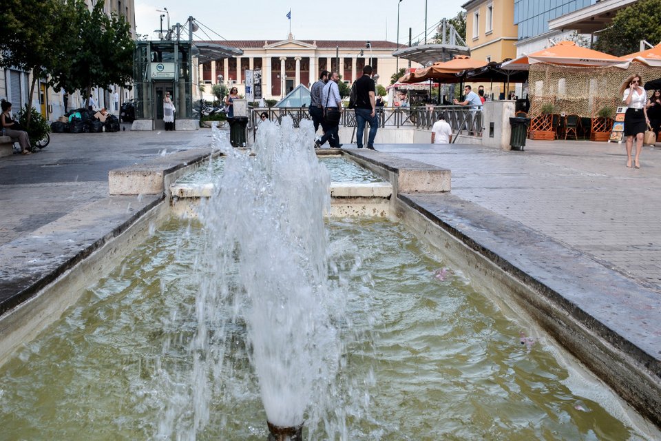 «Καμίνι» η Ελλάδα από την Πέμπτη -Ανοχύρωτο το κράτος | iefimerida.gr 0