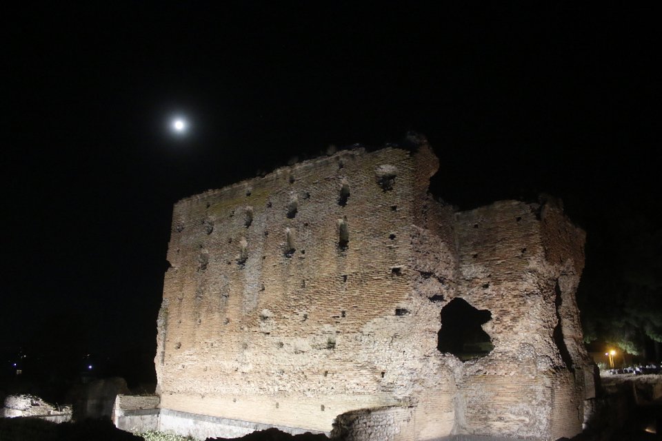 93 εκδηλώσεις σε 115 αρχαιολογικούς χώρους για την αυγουστιάτικη πανσέληνο [πρόγραμμα]  | iefimerida.gr 1