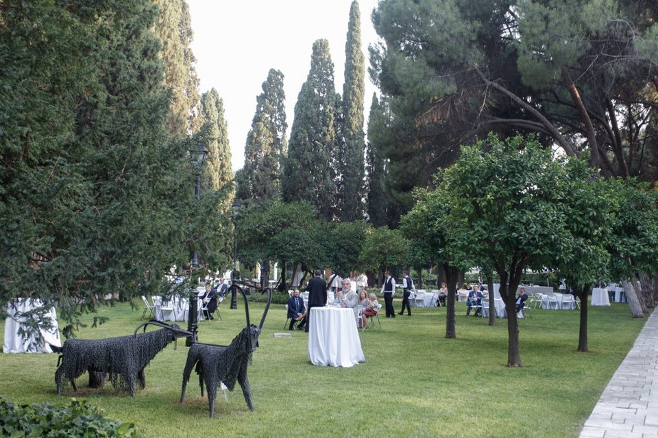 Στους κήπους του Προεδρικού η γιορτή της Δημοκρατίας -Ποιοι έδωσαν το «παρών» [εικόνες] | iefimerida.gr 28