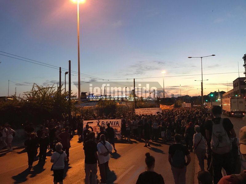 Πορεία στη μνήμη Φύσσα -Επεισόδια σε Πειραιά, Πάτρα και Θεσσαλονίκη [εικόνες & βίντεο] | iefimerida.gr 34