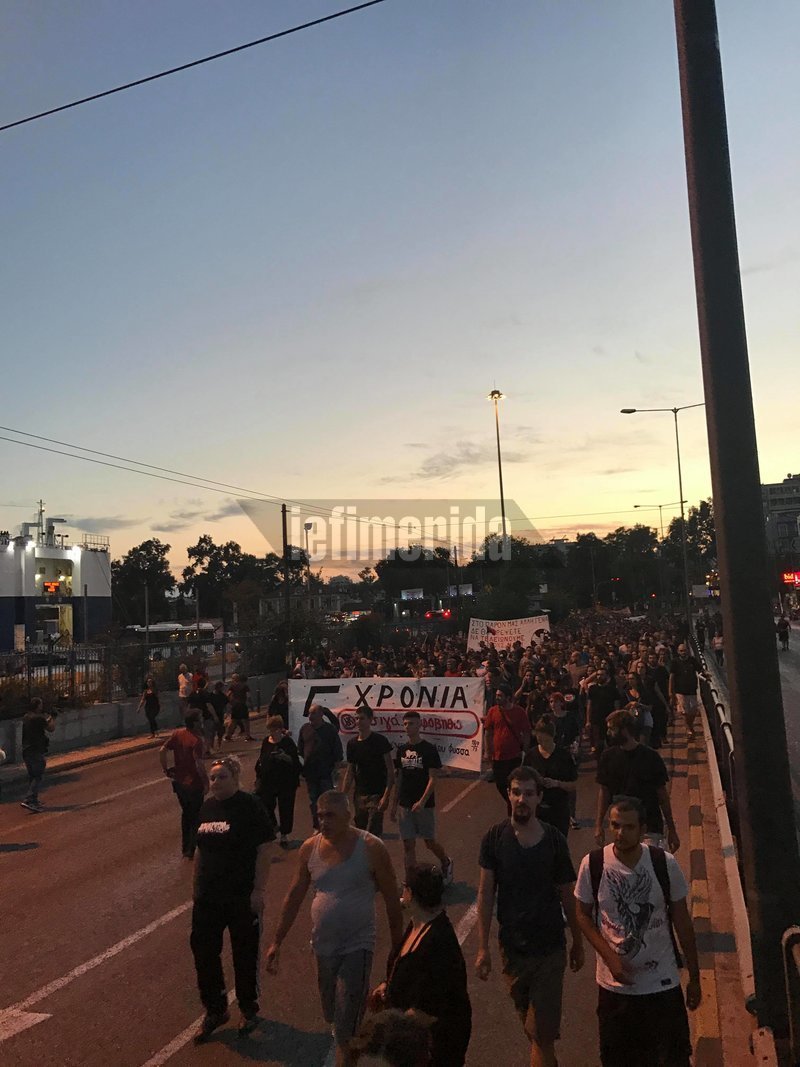 Πορεία στη μνήμη Φύσσα -Επεισόδια σε Πειραιά, Πάτρα και Θεσσαλονίκη [εικόνες & βίντεο] | iefimerida.gr 31