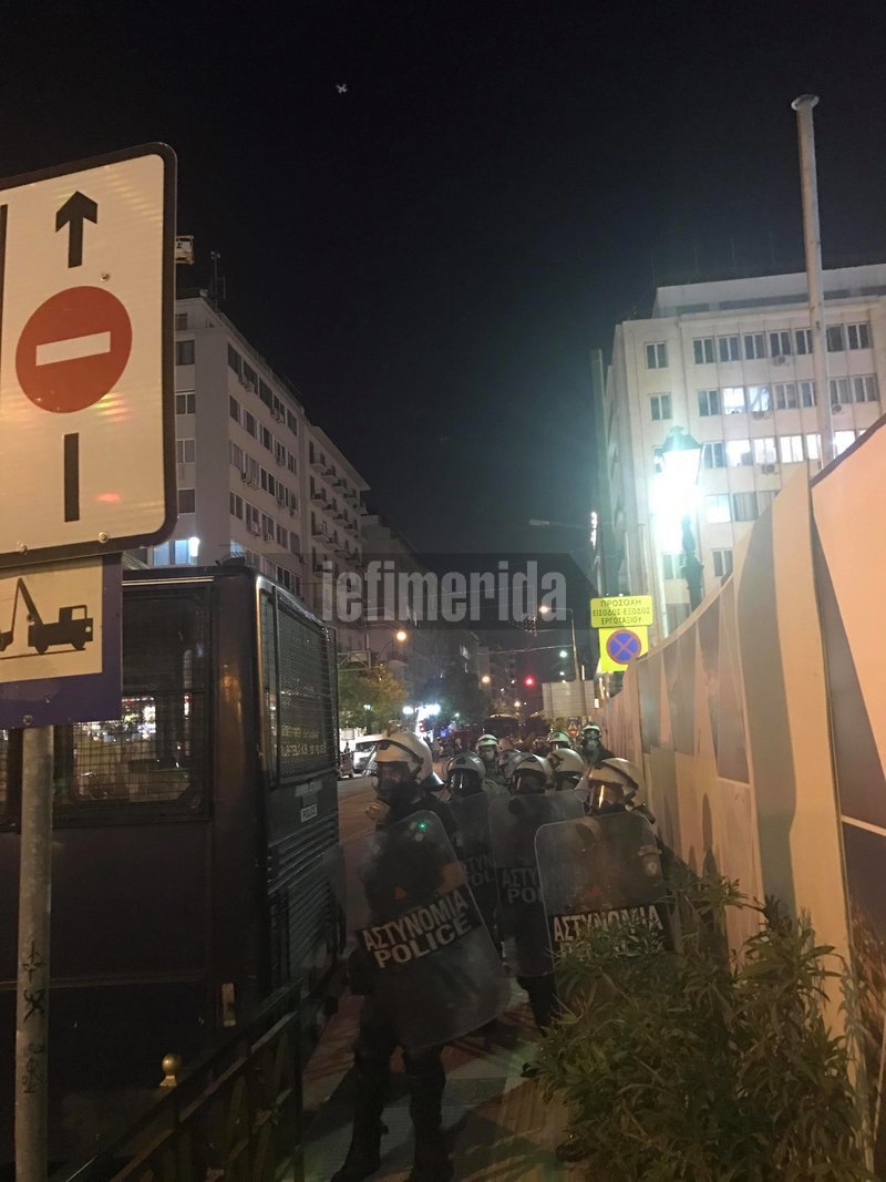 Πορεία στη μνήμη Φύσσα -Επεισόδια σε Πειραιά, Πάτρα και Θεσσαλονίκη [εικόνες & βίντεο] | iefimerida.gr 36