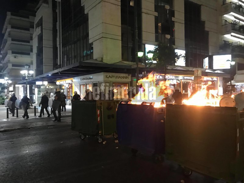 Πορεία στη μνήμη Φύσσα -Επεισόδια σε Πειραιά, Πάτρα και Θεσσαλονίκη [εικόνες & βίντεο] | iefimerida.gr 1