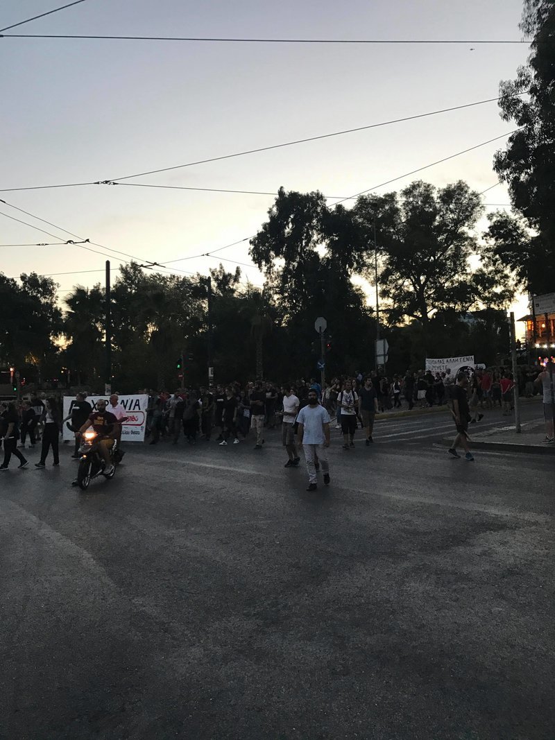 Πορεία στη μνήμη Φύσσα -Επεισόδια σε Πειραιά, Πάτρα και Θεσσαλονίκη [εικόνες & βίντεο] | iefimerida.gr 27