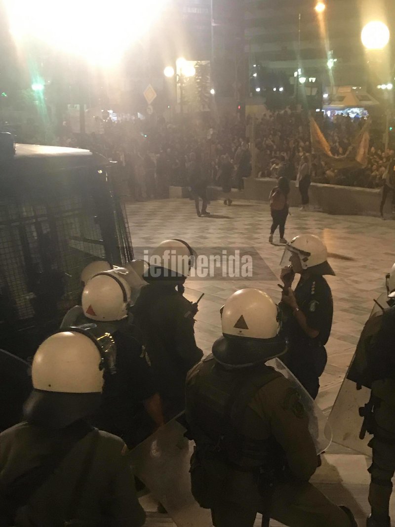 Πορεία στη μνήμη Φύσσα -Επεισόδια σε Πειραιά, Πάτρα και Θεσσαλονίκη [εικόνες & βίντεο] | iefimerida.gr 38