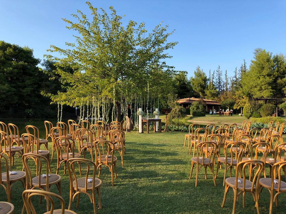 Καθαρίνα: Η ξανθιά Μπόσνιακ, αδελφή της Υβόννης -Οι φωτό που πόσταρε από το γάμο [εικόνες] | iefimerida.gr 9