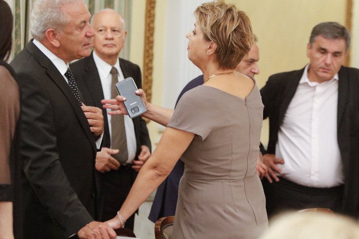 Παυλόπουλος σε Μακρόν: ΠΓΔΜ και Αλβανία υπονομεύουν την ευρωπαϊκή τους πολιτική [εικόνες] | iefimerida.gr 17