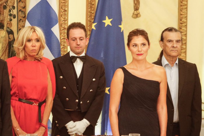 Παυλόπουλος σε Μακρόν: ΠΓΔΜ και Αλβανία υπονομεύουν την ευρωπαϊκή τους πολιτική [εικόνες] | iefimerida.gr 10