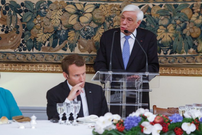 Παυλόπουλος σε Μακρόν: ΠΓΔΜ και Αλβανία υπονομεύουν την ευρωπαϊκή τους πολιτική [εικόνες] | iefimerida.gr 30