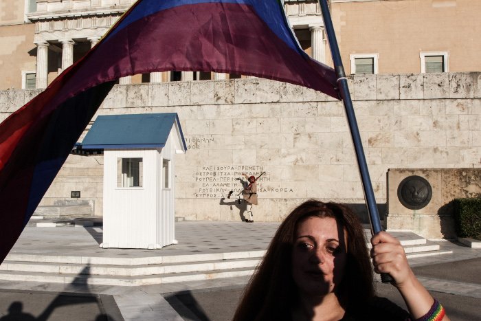 Βίντεο από τη διαμαρτυρία των διεμφυλικών στο Σύνταγμα -H επανεμφάνιση της... Ελένης Λουκά [εικόνες] | iefimerida.gr 9