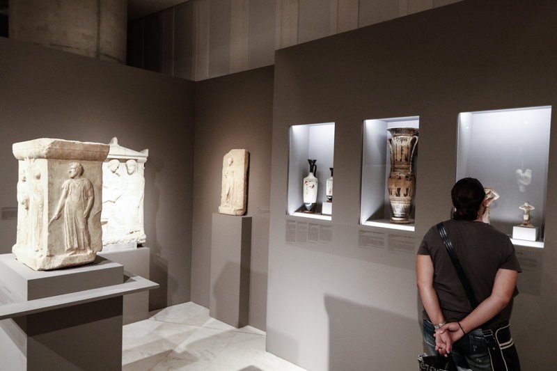 Ξεκίνησαν οι δωρεάν ξεναγήσεις του δήμου Αθηναίων -Κεραμεικός, Ακαδημία Πλάτωνος, Α’ Νεκροταφείο [πρόγραμμα] | iefimerida.gr 0