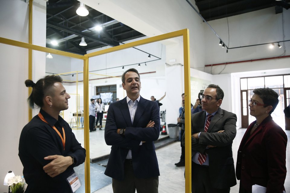 Ο Κυριάκος Μητσοτάκης στην έκθεση eHealth Forum 2017 [εικόνες]  | iefimerida.gr 1