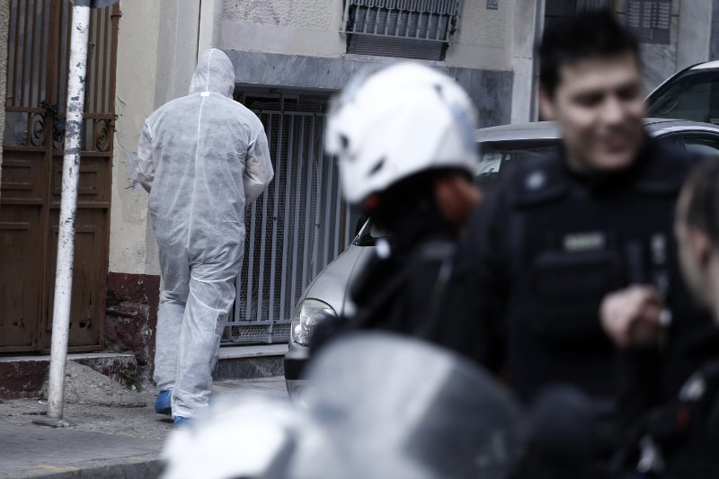 Συνελήφθη 29χρονος για τρομοπακέτα -«Βλέπουν» σχέσεις με την Πόλα Ρούπα | iefimerida.gr 4