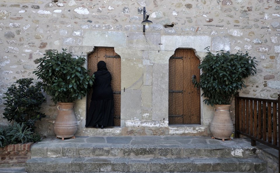 Η απόκοσμα άγρια ομορφιά των Μετεώρων -Οι βράχοι που έγιναν σκηνικό του Game of Thrones [εικόνες] | iefimerida.gr 6