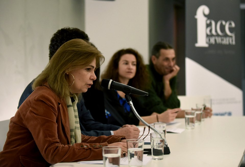 Η Οδύσσεια των προσφύγων στο ΕΜΣΤ -Με φωτογραφίες και ηχητικά ντοκουμέντα [εικόνες]  | iefimerida.gr 5